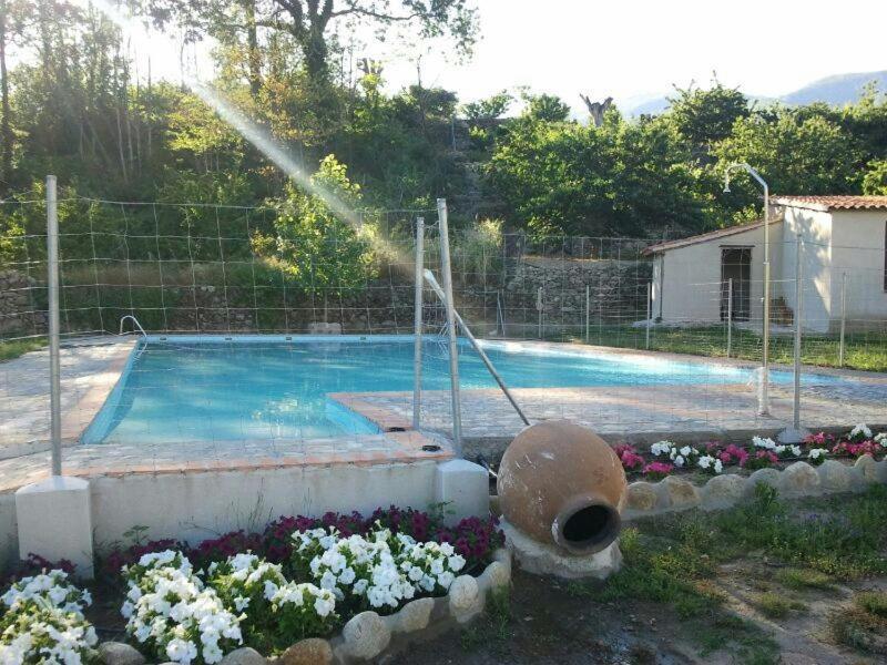 Hotel Valle Del Jerte Los Arenales Экстерьер фото
