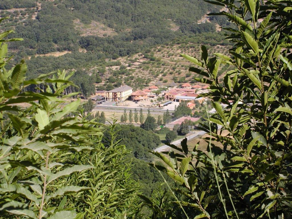 Hotel Valle Del Jerte Los Arenales Экстерьер фото