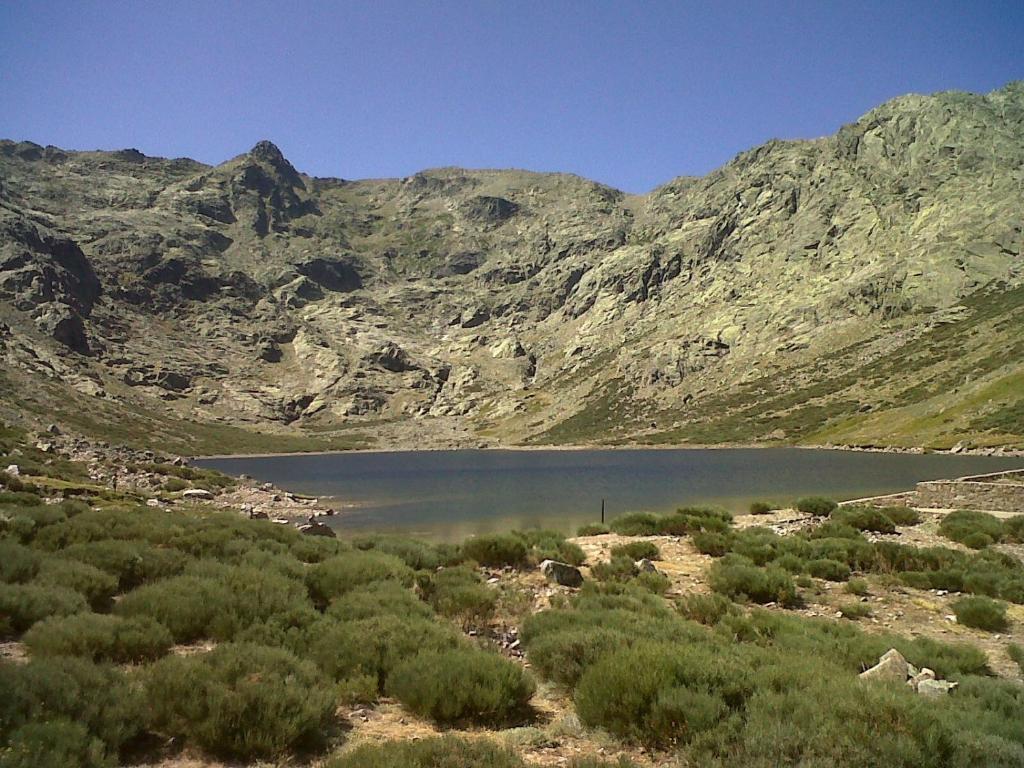 Hotel Valle Del Jerte Los Arenales Экстерьер фото