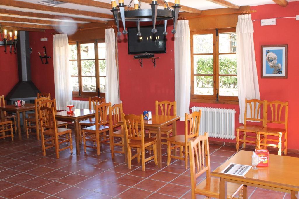 Hotel Valle Del Jerte Los Arenales Экстерьер фото