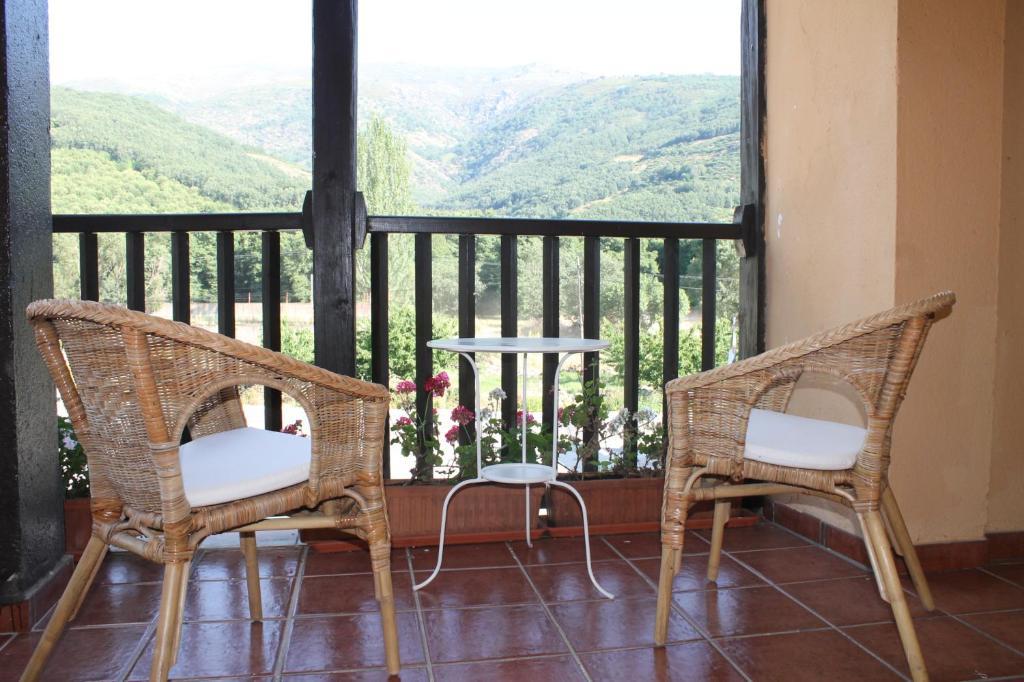 Hotel Valle Del Jerte Los Arenales Номер фото